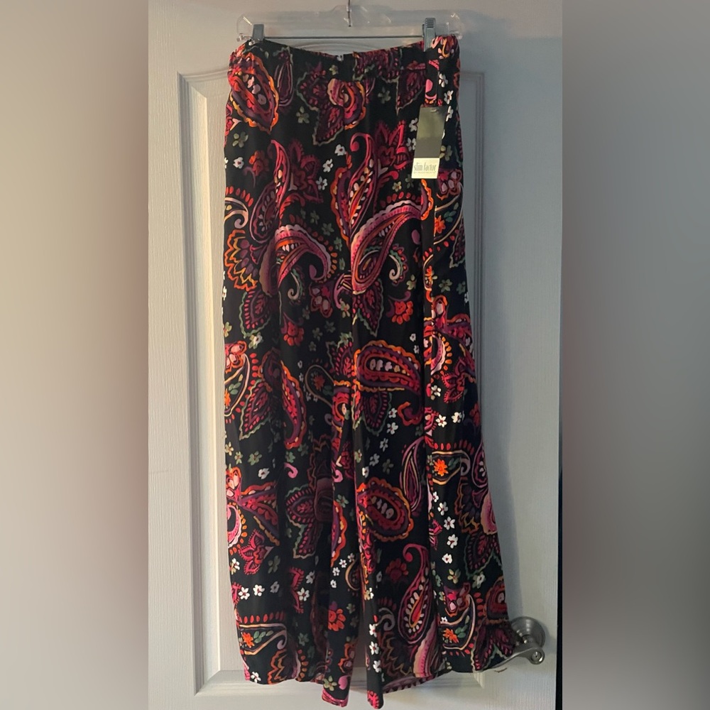 Slim Factor wide leg pants, NWT